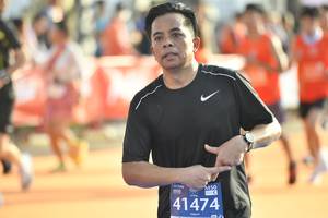 BIB: 219
                            <button type="button" onclick="openModal(10637722)" class="btn btn-primary btn-sm float-right btn-popup" data-toggle="modal" data-target=".modal-high-quality">
                        <i class="fas fa-shopping-cart"></i> Add to Cart
                    </button>
                                            <button type="button" onclick="isThisMe(10637722, true)" class="btn btn-success btn-sm float-right btn-popup btn-isme hidden" data-toggle="tooltip" data-placement="bottom" title="นี่คือรูปของคุณใช่ไหม คลิกที่นี่เพื่อเอาเข้าอัลบั้ม">
                        <i class="fas fa-plus"></i> Add to album
                    </button>
                    <button type="button" onclick="isThisMe(10637722, false)" class="btn btn-warning btn-sm float-right btn-popup btn-isnotme hidden">
                        <i class="fas fa-ban"></i> Remove from album
                    </button>
